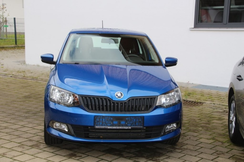 "skoda_fab_1.jpg" "Bild skoda_fab_1.jpg"
