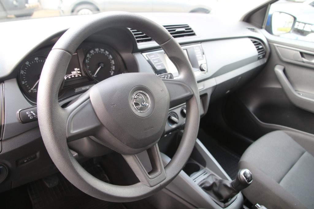 "skoda_fab_4.jpg" "Bild skoda_fab_4.jpg"
